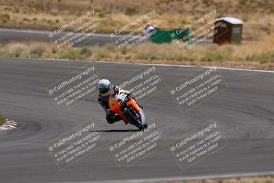 media/Apr-19-2025-AHRMA (Sat) [[3d98ca3309]]/Race/Group 3/turn 4/